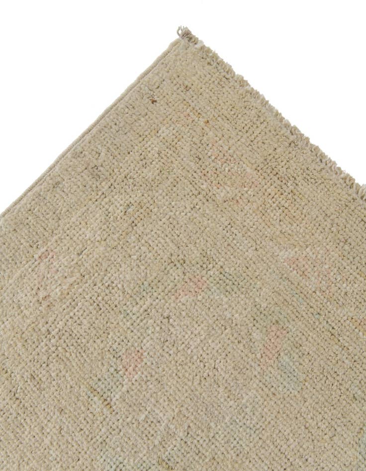 Detail image of 8' x 9' 10 Hand Knotted Oushak Wool Rug