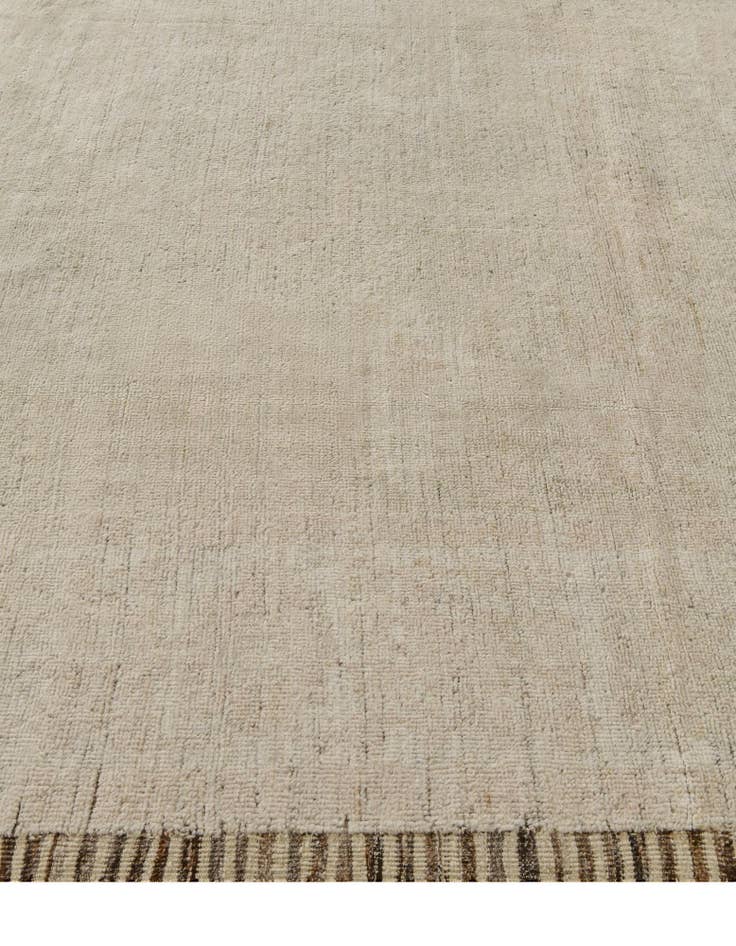 Detail image of 8' 5 x 10' 8 Hand Knotted Oushak Wool Rug