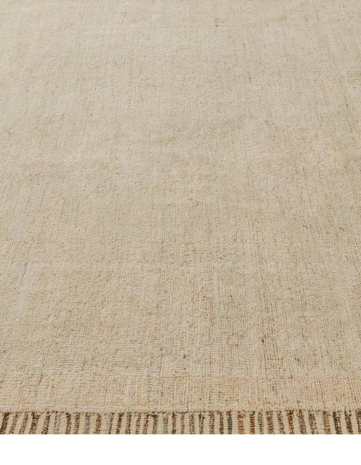 Detail image of 8' 4 x 9' 9 Hand Knotted Oushak Wool Rug