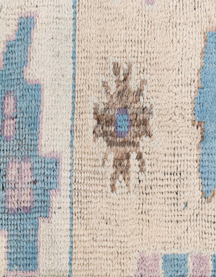Detail image of  8' 10 x 11' 10  Hand Knotted Oushak Wool Rug