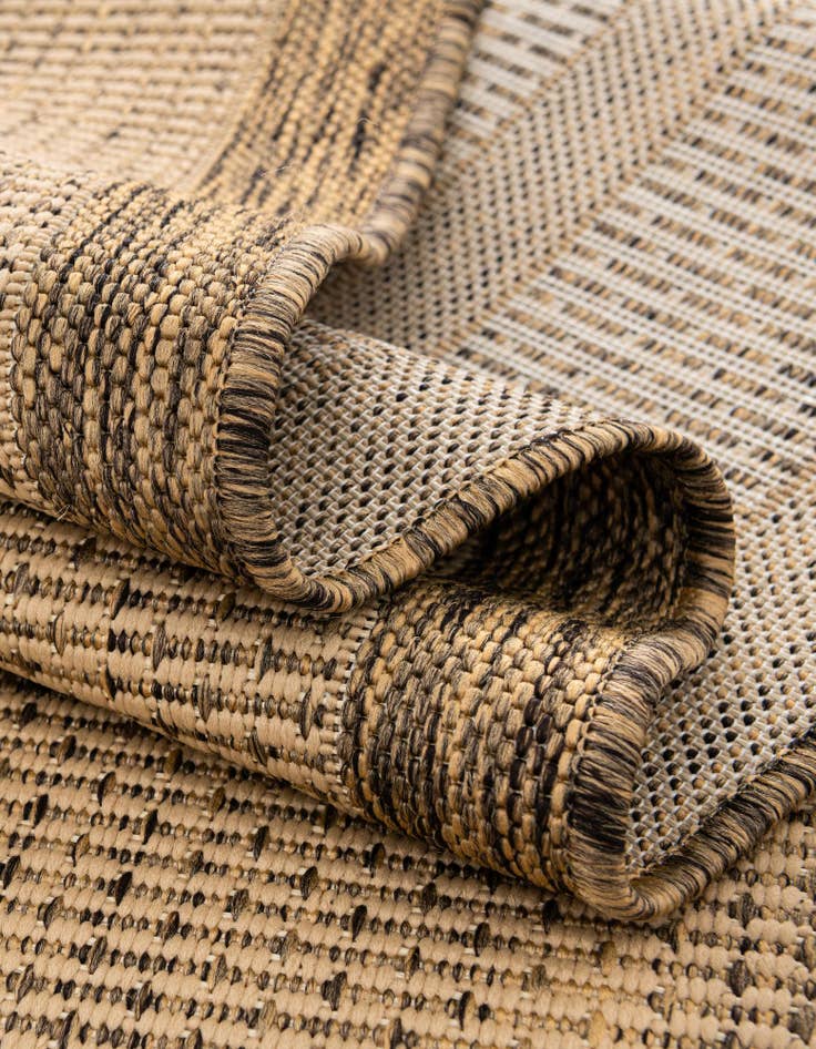 Detail image of  5' 3 x 8'  Washable Border Indoor / Outdoor Rug