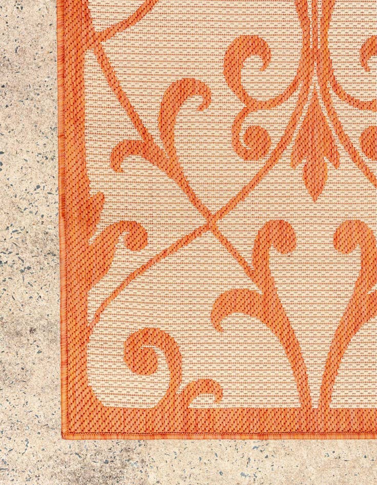 Detail image of 7' x 10' Washable Botanical Indoor / Outdoor Rug