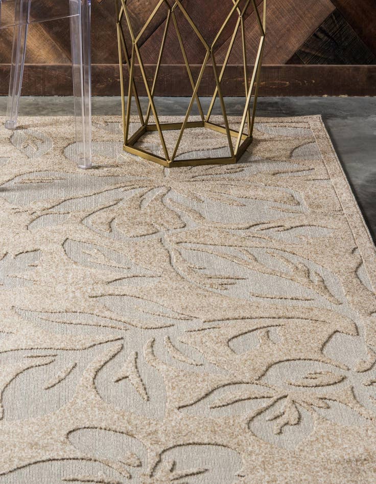 Detail image of  7' x 10'  Washable Botanical Indoor / Outdoor Rug