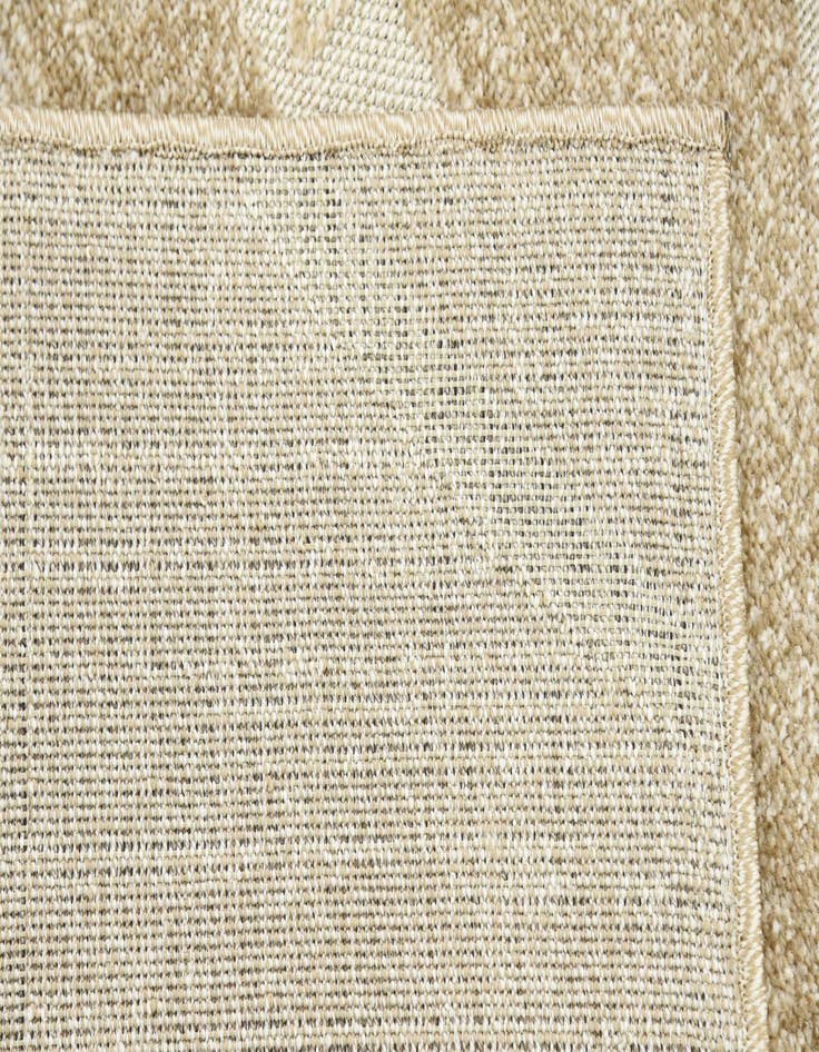 Detail image of  7' x 10'  Washable Botanical Indoor / Outdoor Rug