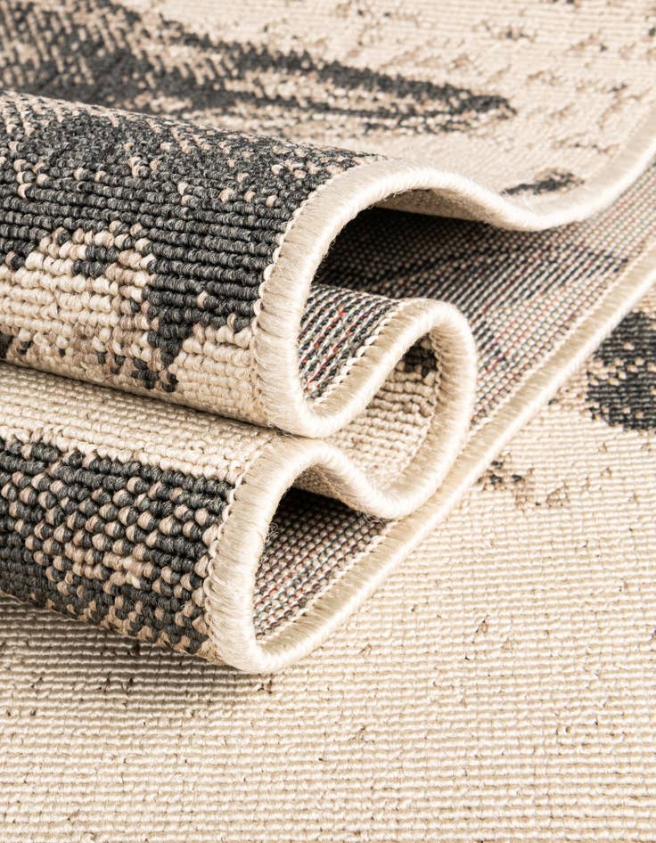 Detail image of  6' x 9'  Washable Coastal Indoor / Outdoor Rug