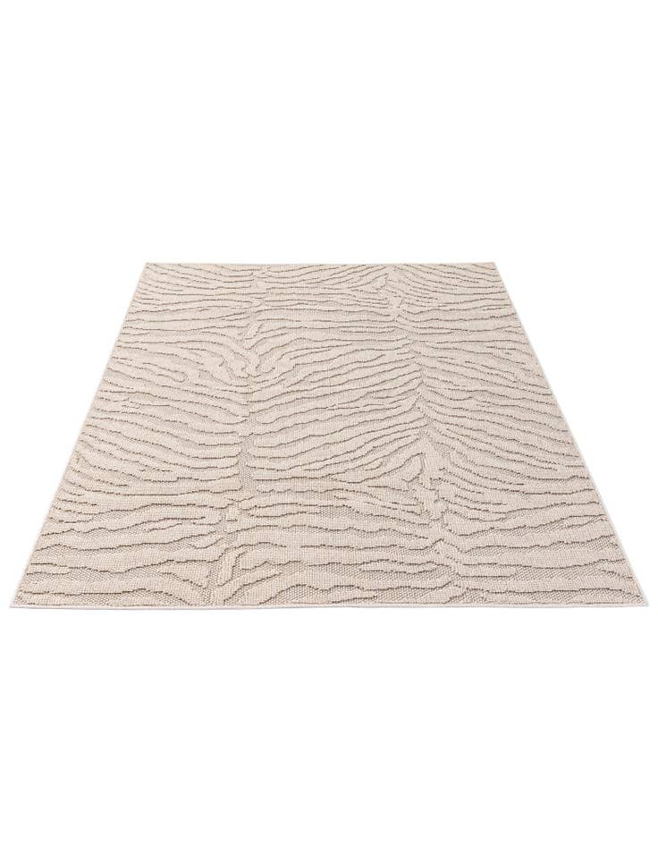 Detail image of  5' 3 x 7' 9  Washable Modern Indoor / Outdoor Rug