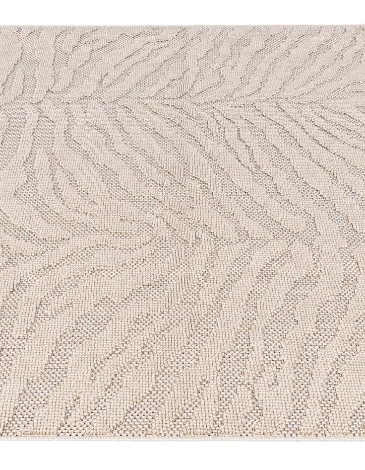 Detail image of  5' 3 x 7' 9  Washable Modern Indoor / Outdoor Rug