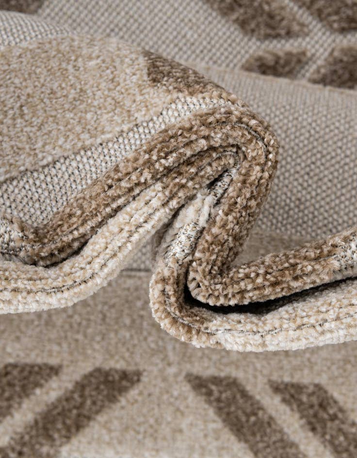 Detail image of  4' x 6'  Washable Modern Indoor / Outdoor Rug