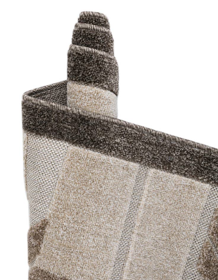 Detail image of  4' x 6'  Washable Modern Indoor / Outdoor Rug