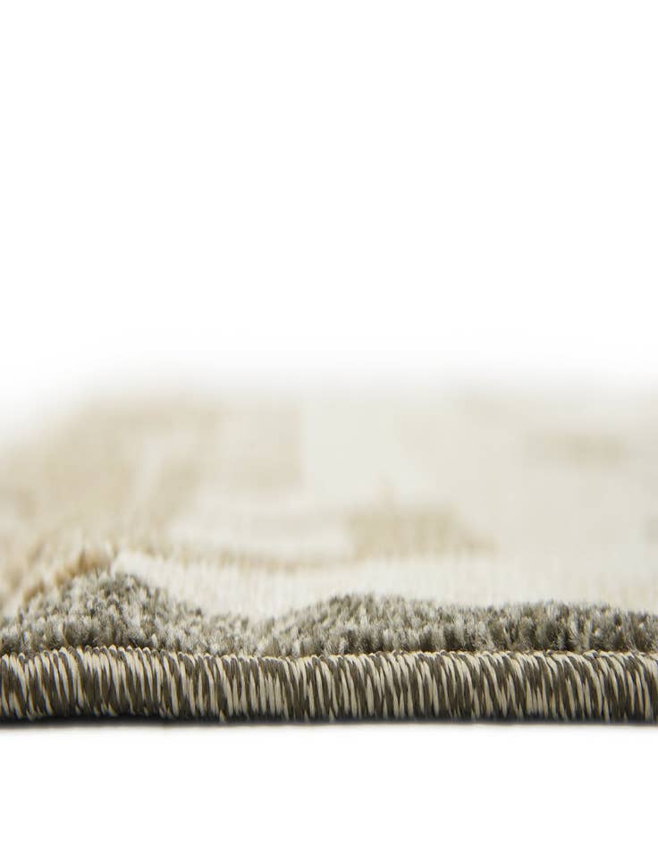 Detail image of  5' x 8'  Washable Modern Indoor / Outdoor Rug