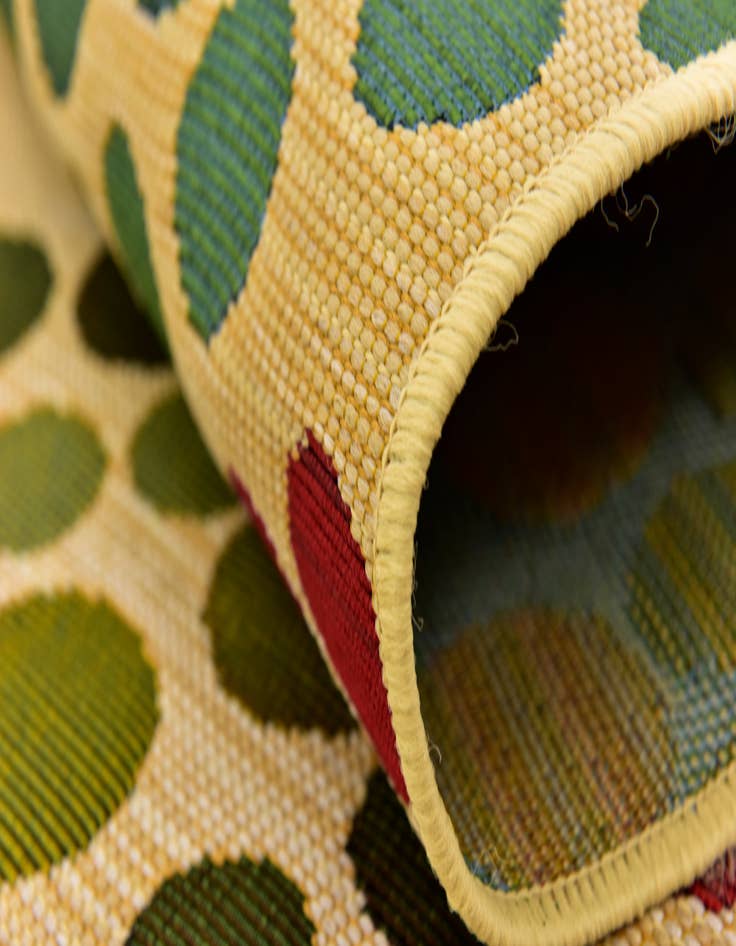 Detail image of  4' x 6'  Washable Modern Indoor / Outdoor Rug