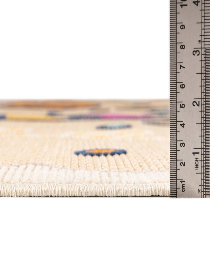 Detail image of  5' 3 x 7' 7  Washable  Indoor / Outdoor Rug