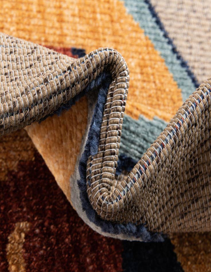 Detail image of  5' x 7' 7  Washable  Indoor / Outdoor Rug