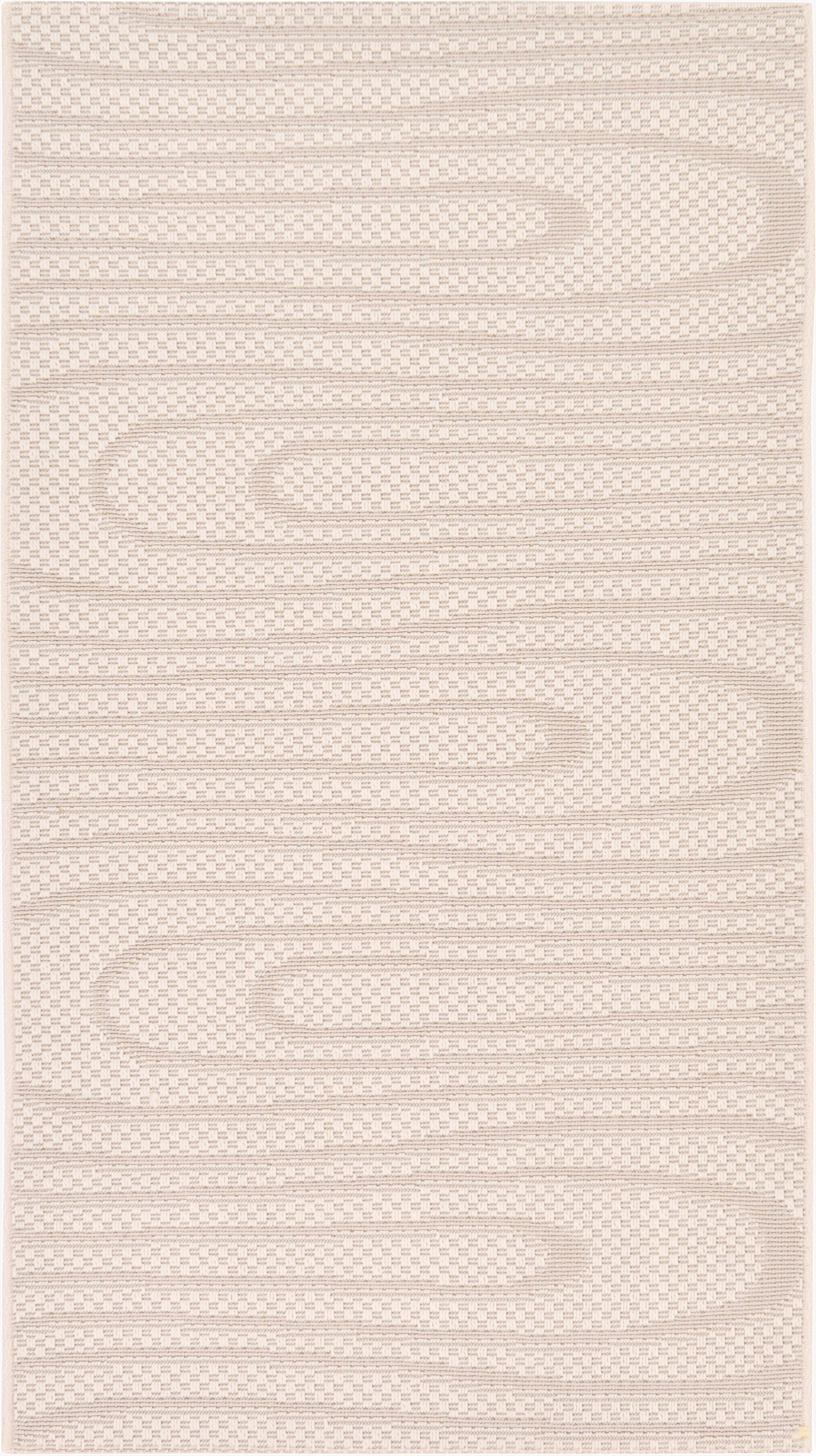 2' 7 x 4' 9  Washable  Indoor / Outdoor Rug