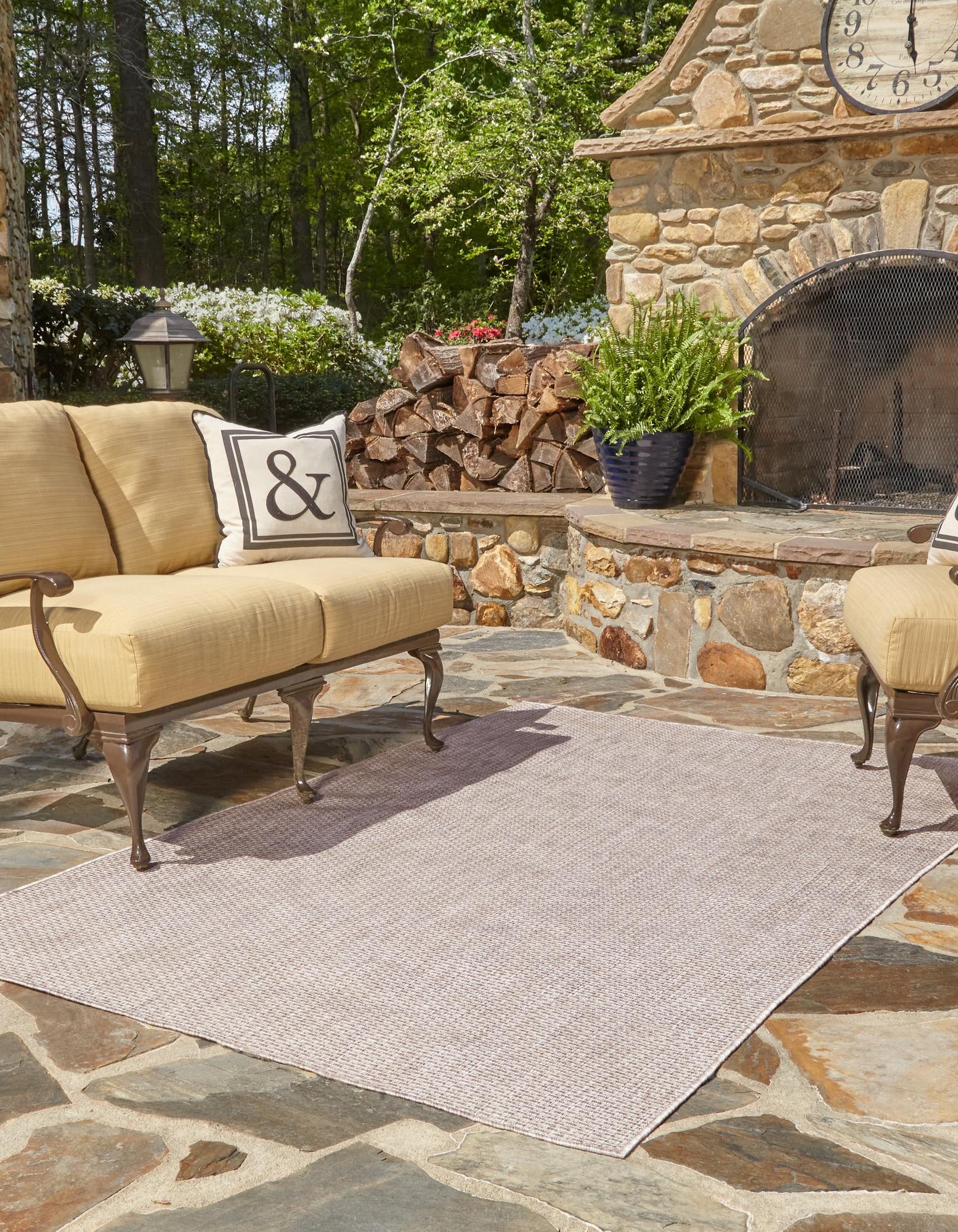 Beige 5' x 8' Solid Indoor / Outdoor Rug | Rugs.com