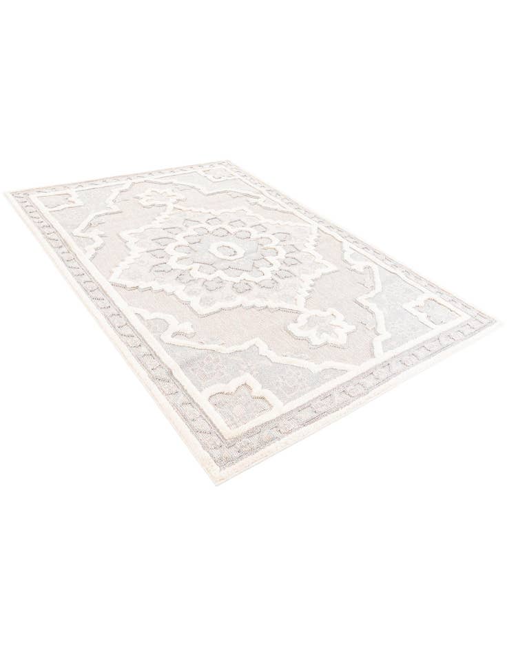Detail image of  5' 2 x 7' 5  Washable Traditional Indoor / Outdoor Rug