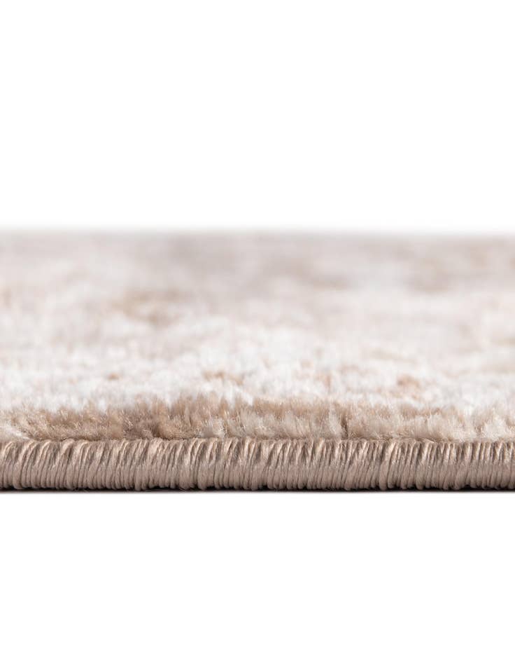 Detail image of  4' x 6' Oxford Rug