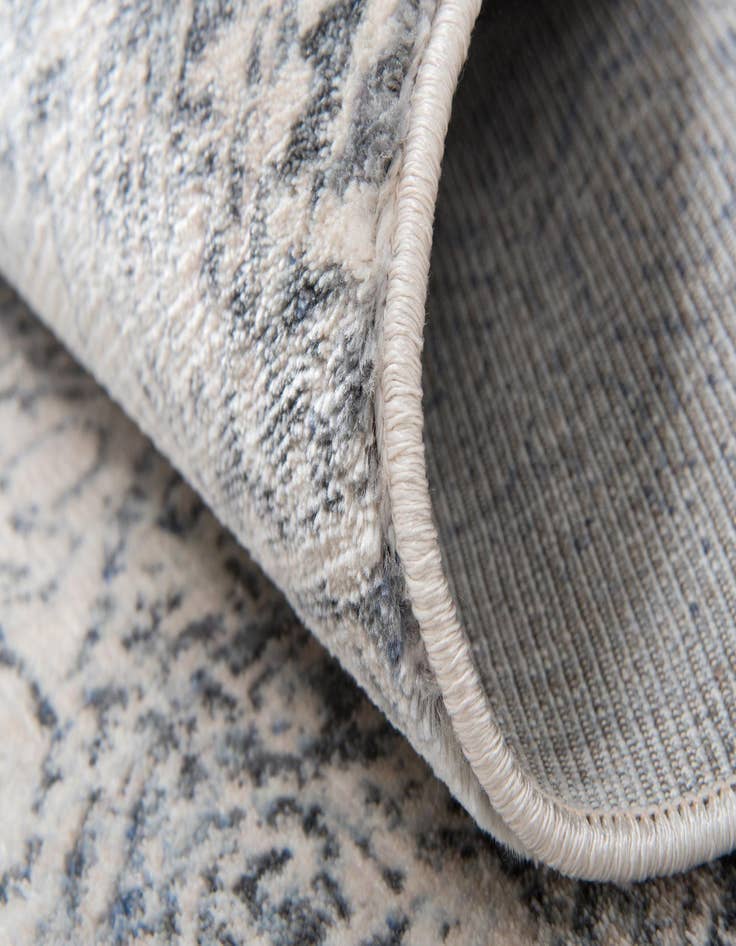 Detail image of  4' x 6' Oxfordshire Rug