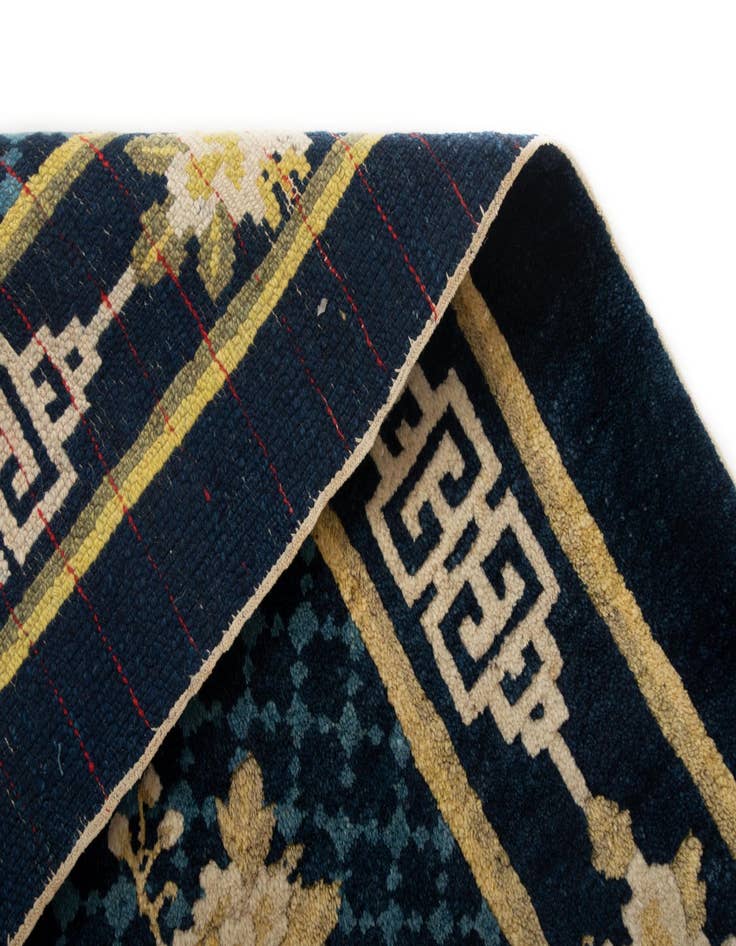 Detail image of  3' 4 x 5' 7 Pao Tou Wool Rug