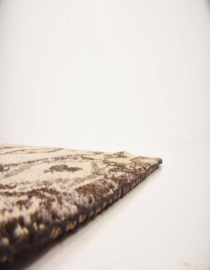 Detail image of 4' x 5' 8 Hand Knotted Patchwork Wool Rug