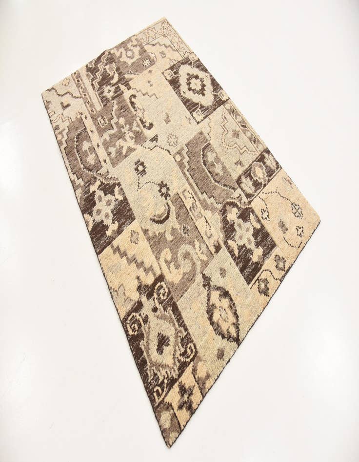 Detail image of  4' x 5' 8  Hand Knotted Patchwork Wool Rug