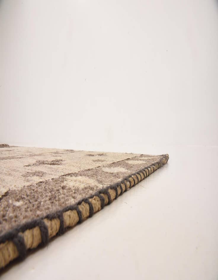 Detail image of 6' 7 x 9' 7 Hand Knotted Patchwork Wool Rug