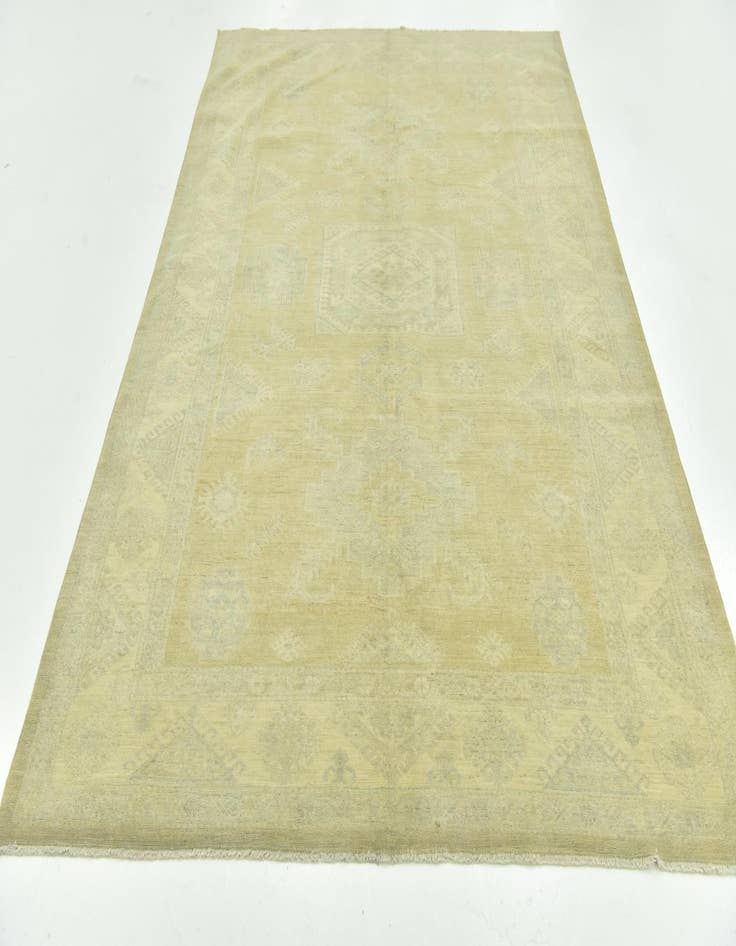 Detail image of  5' 11 x 8' 9  Hand Knotted Peshawar Ziegler Rug