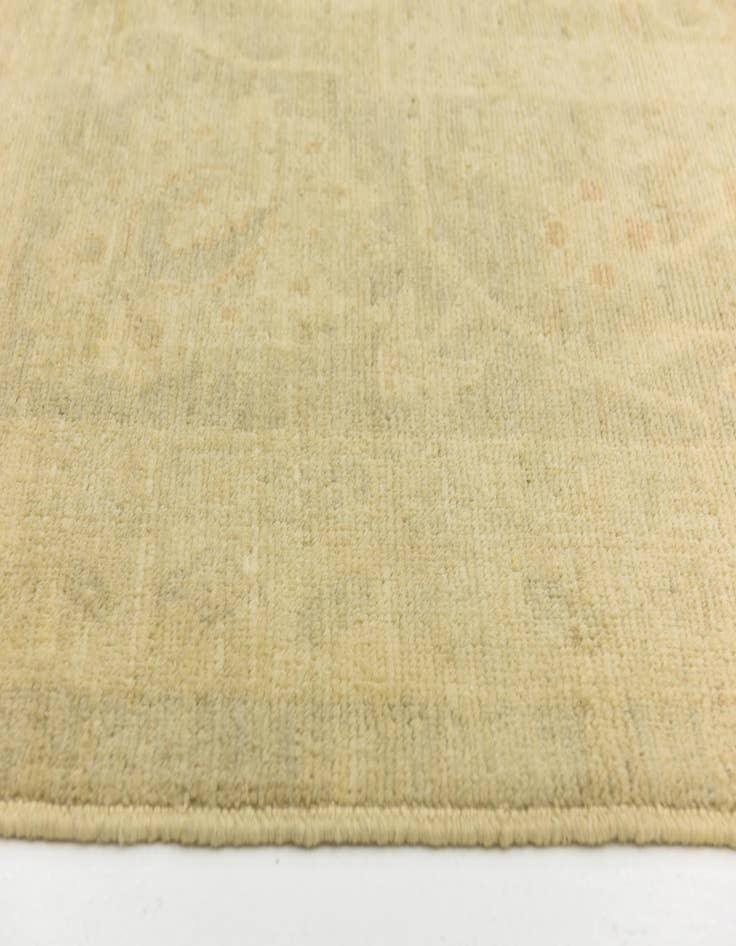 Detail image of  10' 3 x 13' 9  Hand Knotted Peshawar Ziegler Wool Rug