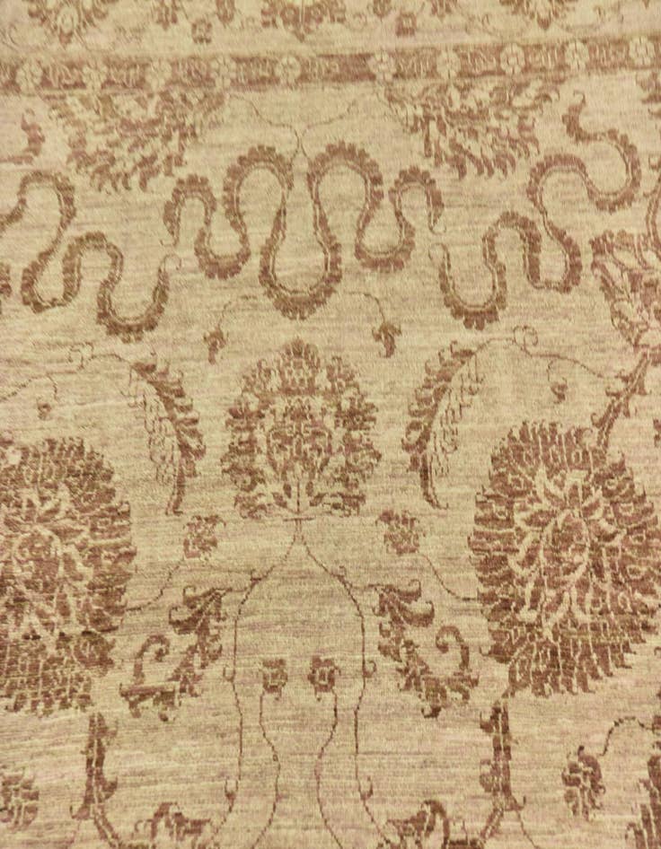 Detail image of  6' 10 x 9' 10  Hand Knotted Peshawar Ziegler Rug