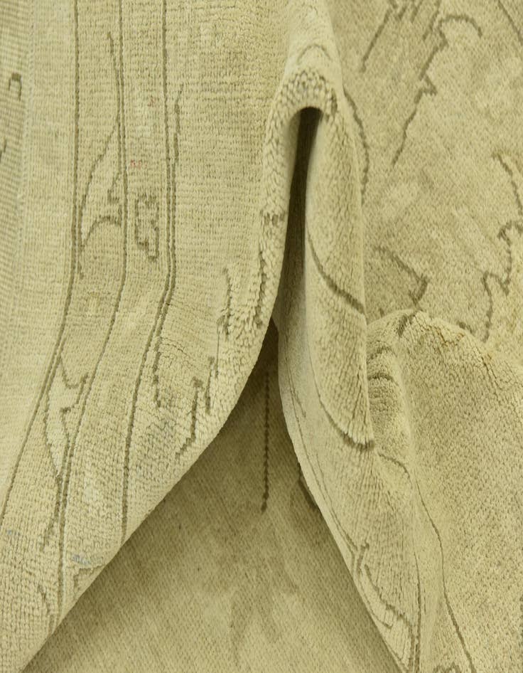 Detail image of  11' 10 x 17' 9  Hand Knotted Peshawar Ziegler Rug