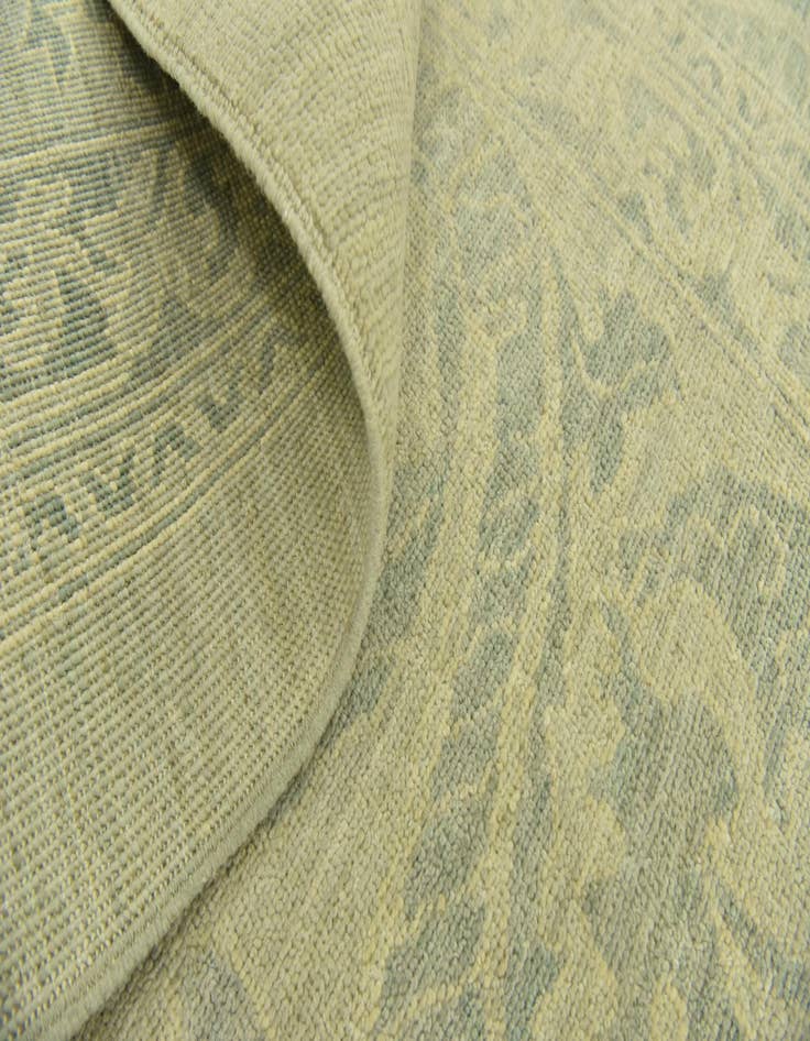 Detail image of  12' 3 x 18' 4  Hand Knotted Peshawar Ziegler Rug