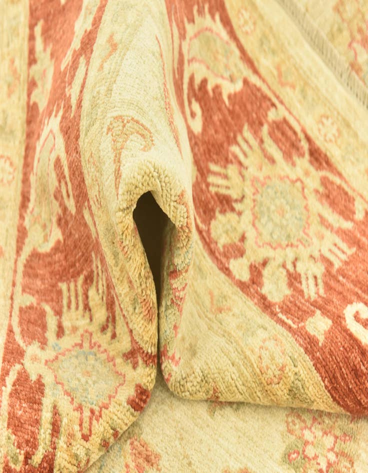 Detail image of  6' 8 x 9' 8  Hand Knotted Peshawar Ziegler Rug
