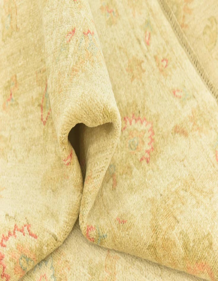 Detail image of  6' 8 x 9' 10  Hand Knotted Peshawar Ziegler Rug