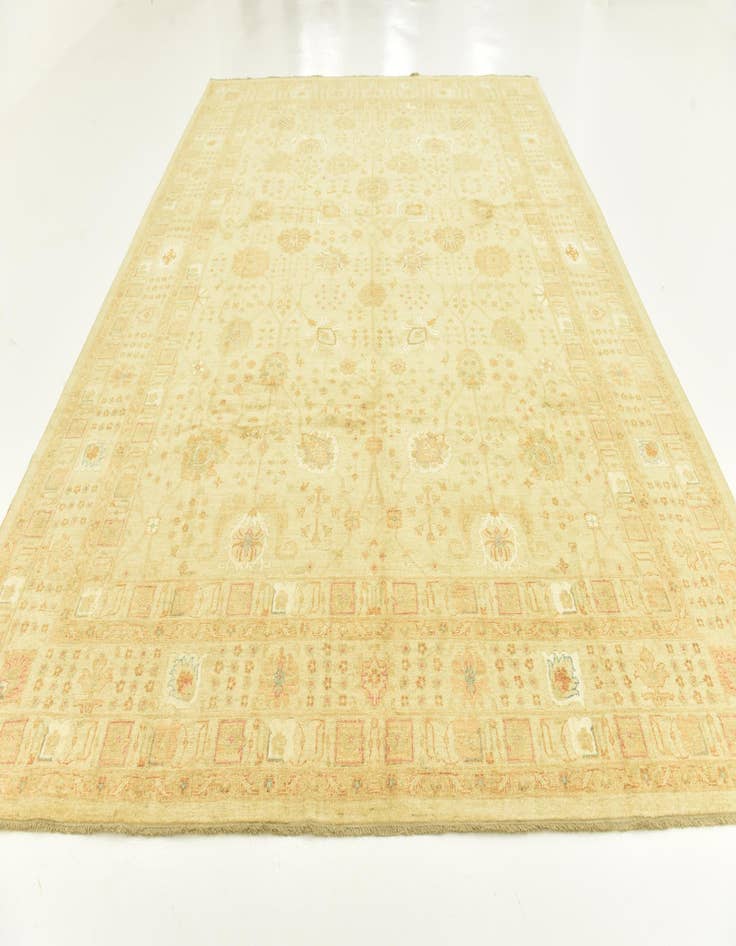 Detail image of  9' 10 x 13'  Hand Knotted Peshawar Ziegler Rug