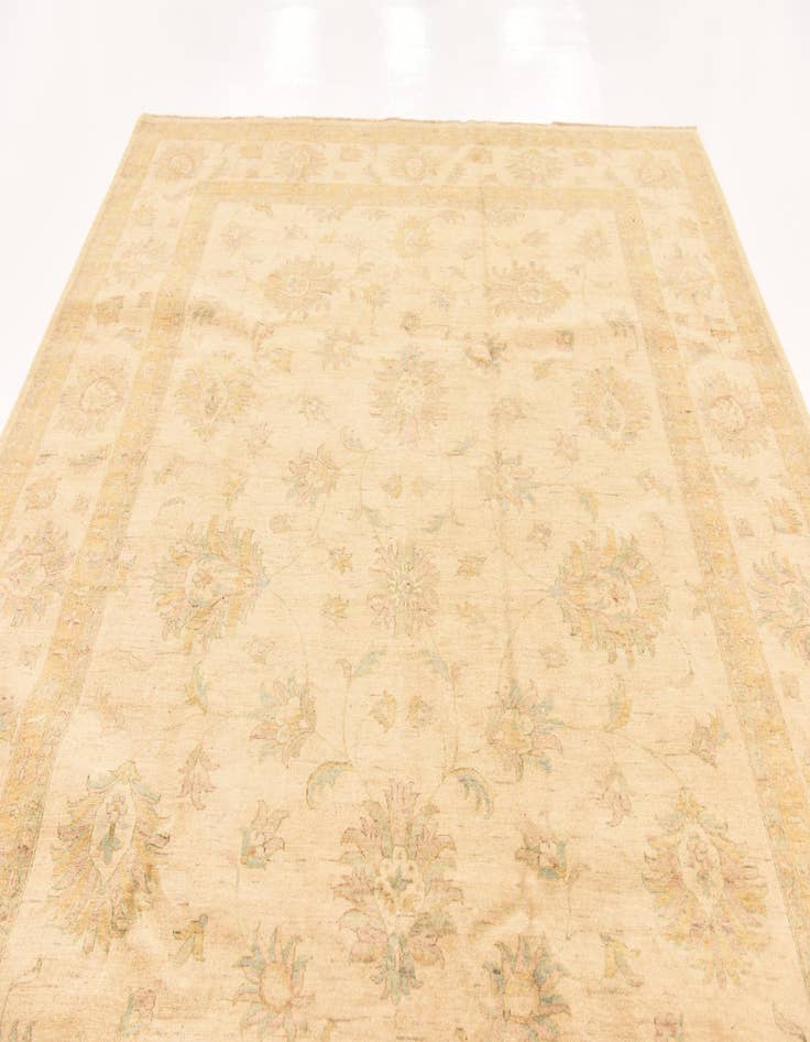 Detail image of  8' 9 x 12'  Hand Knotted Peshawar Ziegler Rug