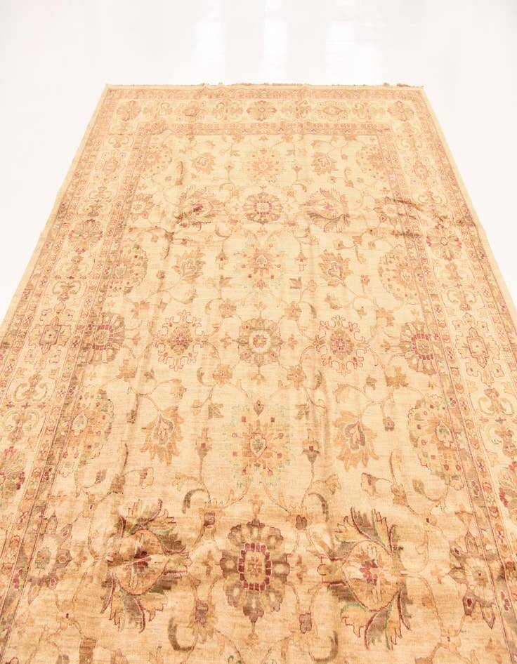 Detail image of  8' 10 x 12' 3  Hand Knotted Peshawar Ziegler Rug