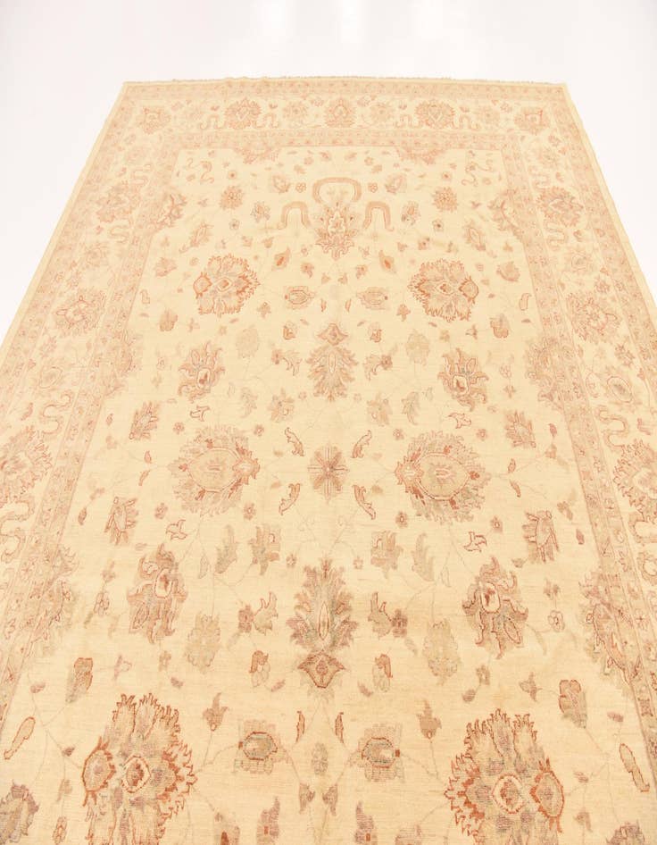 Detail image of  9' 9 x 12' 8  Hand Knotted Peshawar Ziegler Rug