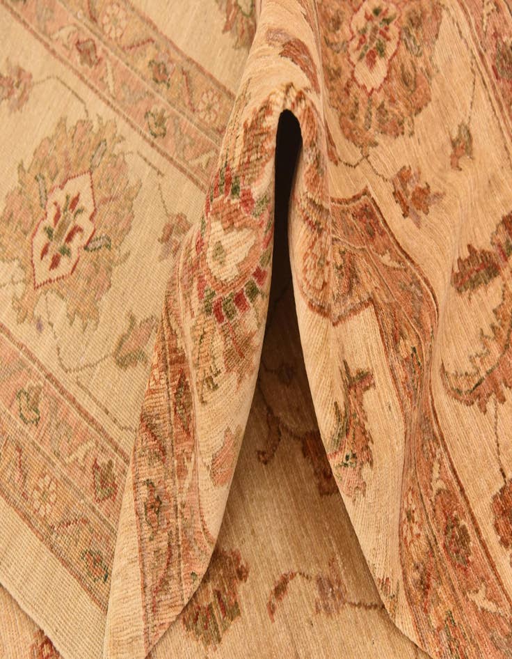 Detail image of  9' 10 x 13'  Hand Knotted Peshawar Ziegler Rug