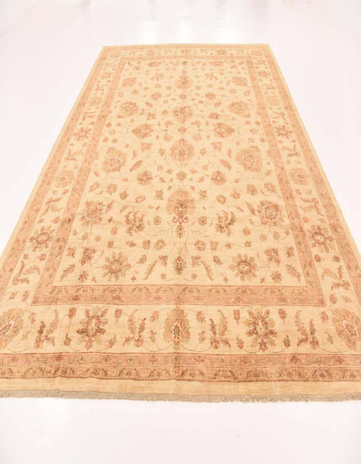 Detail image of  9' 10 x 13'  Hand Knotted Peshawar Ziegler Rug