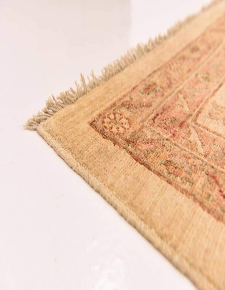 Detail image of  9' 10 x 13'  Hand Knotted Peshawar Ziegler Rug