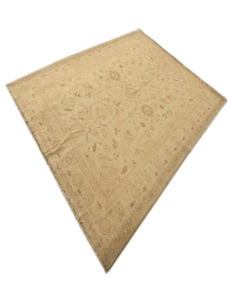 Detail image of  6' 11 x 9' 10  Hand Knotted Peshawar Ziegler Rug