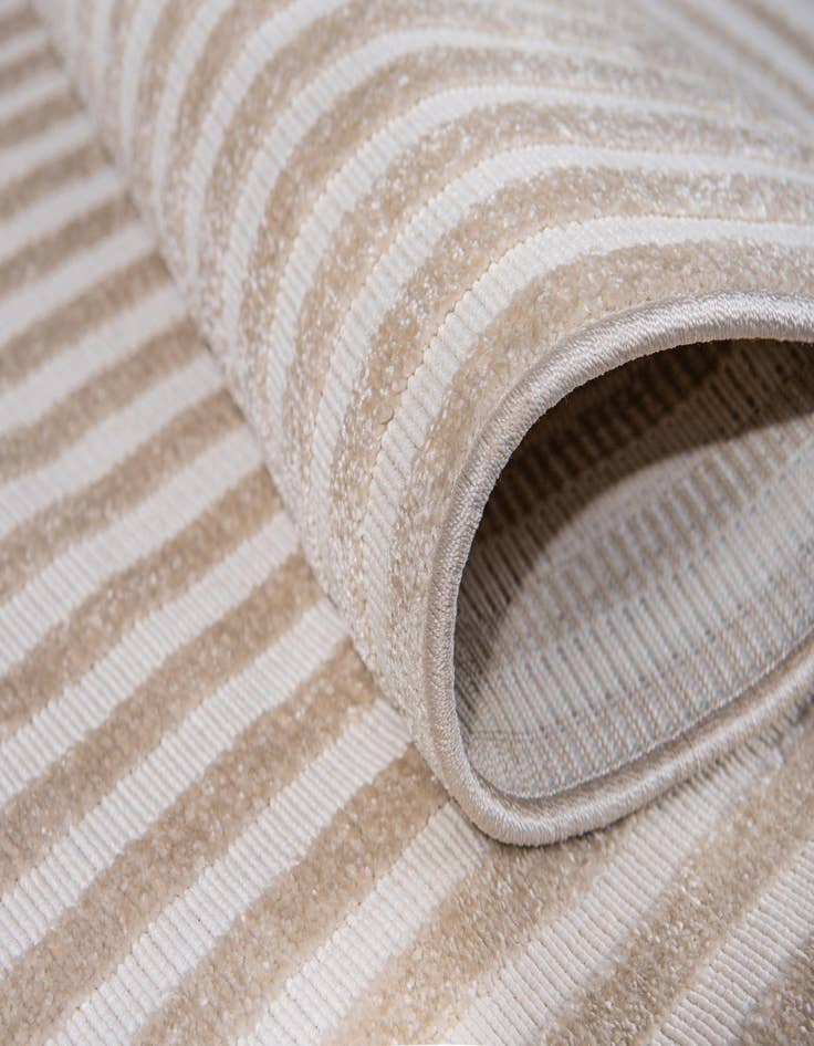 Detail image of  4' x 6'  Washable Sabrina Soto Prescott Indoor / Outdoor Rug