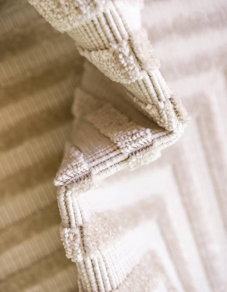 Detail image of  4' x 6'  Washable Sabrina Soto Prescott Indoor / Outdoor Rug