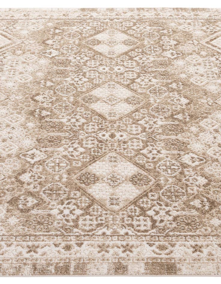 Detail image of  5' x 7' 7 Santiago Rug