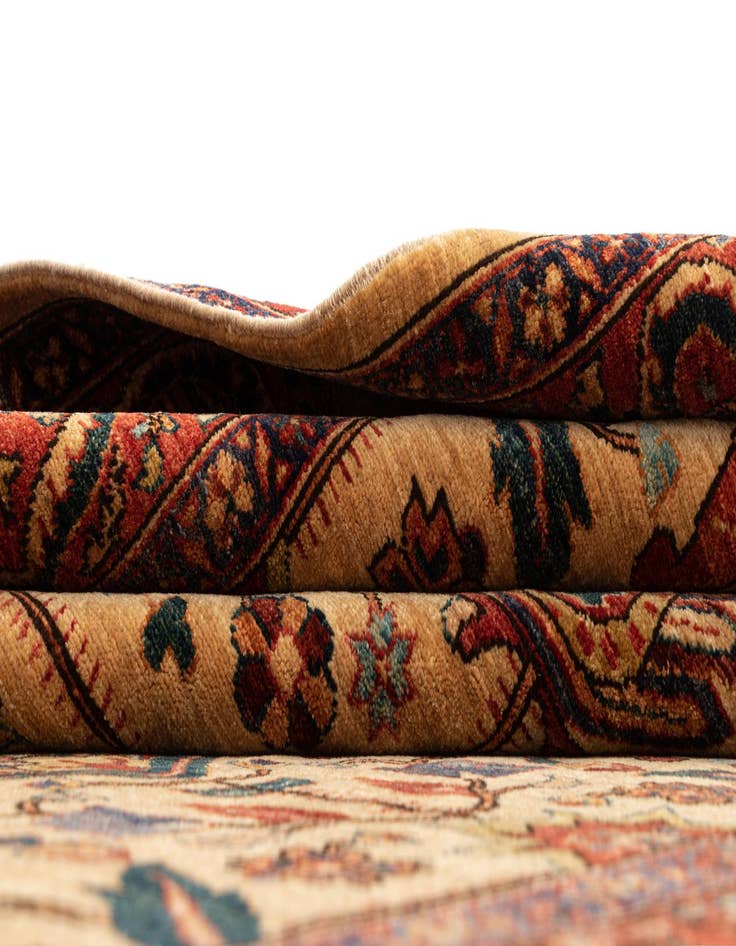 Detail image of  5' 10 x 7' 9 Sara Rug