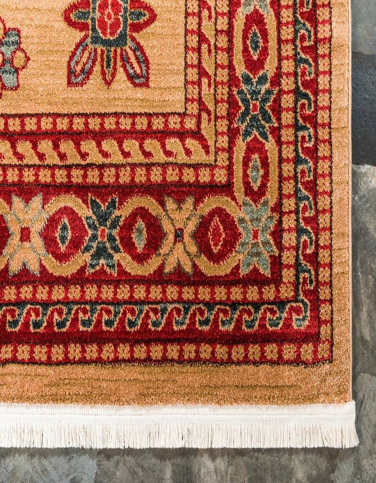 Detail image of 3' 3 x 5' 3 Sara Rug
