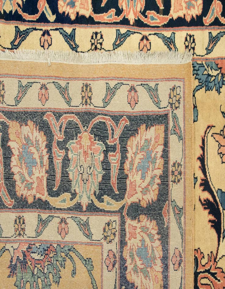 Detail image of  6' 10 x 9' 10  Hand Knotted Sarough Persian Wool Rug