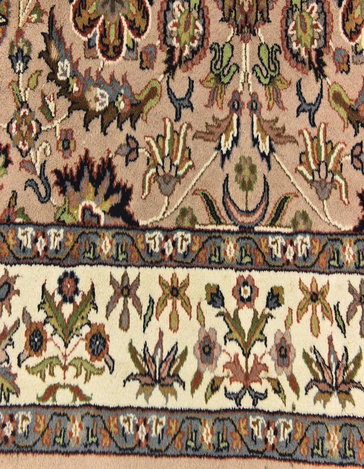 Detail image of  6' 6 x 10' 2  Hand Knotted Sarough Wool Rug