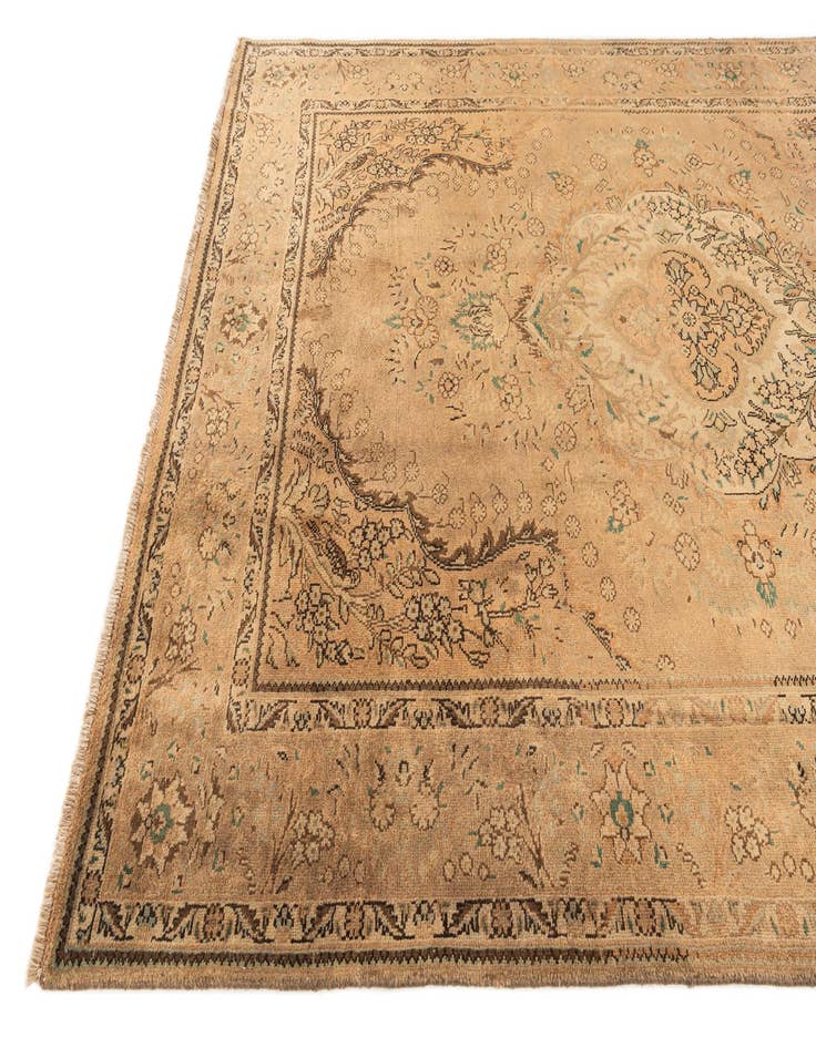 Detail image of  6' 8 x 9' 10  Hand Knotted Sarough Persian Wool Rug