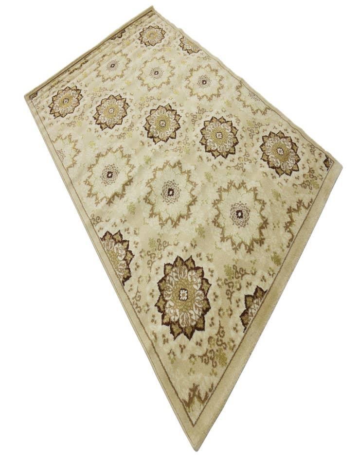 Detail image of  5' x 7' 2 Shahmir Rug